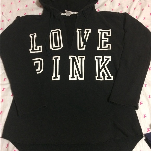 PINK Victoria's Secret Jackets & Blazers - 🎀VS PINK Hoodie 🎀